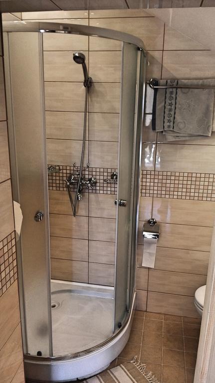 Virag Apartmanhaz โชพรอน ภายนอก รูปภาพ